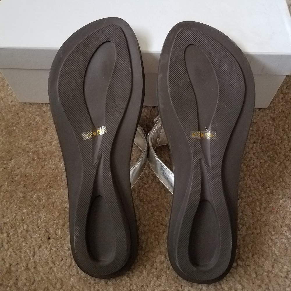 Silver jewelled thong sandal 36 - Picture 8 of 8